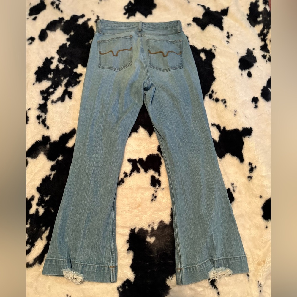 Distressed Kimes Jennifer Jeans